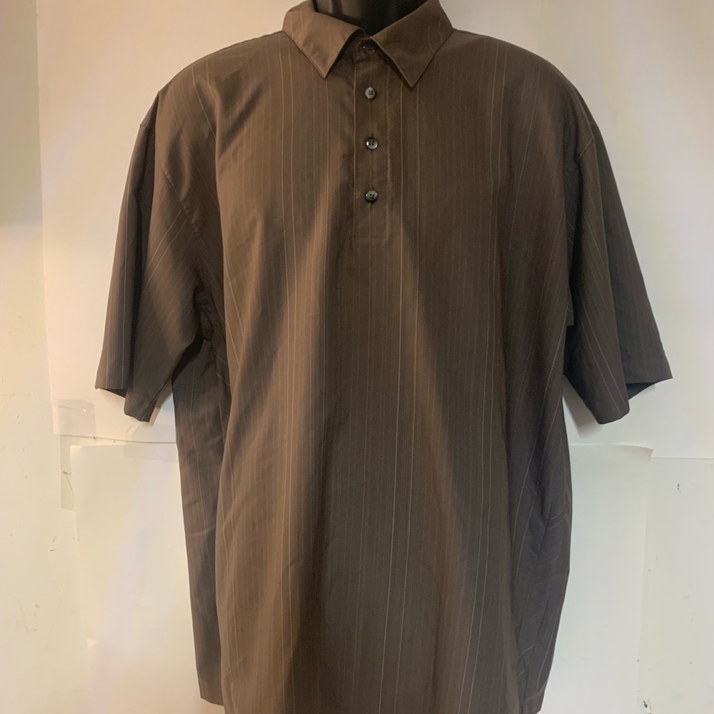 Tiger Woods golf shirt